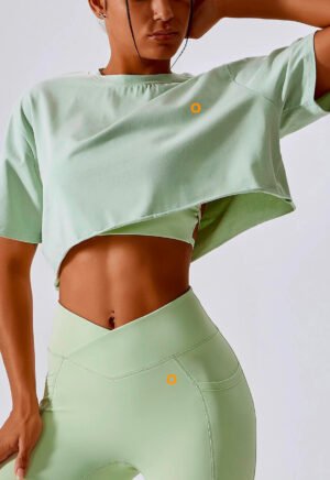 crop top oversize yogagym
